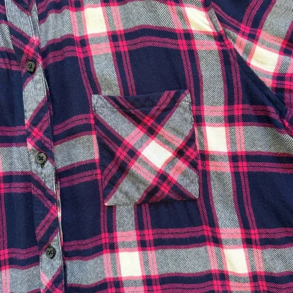 Rails Hunter Plaid Flannel Button Down Shirt Women’s Large Navy‎ Pink Rayon - Picture 5 of 11